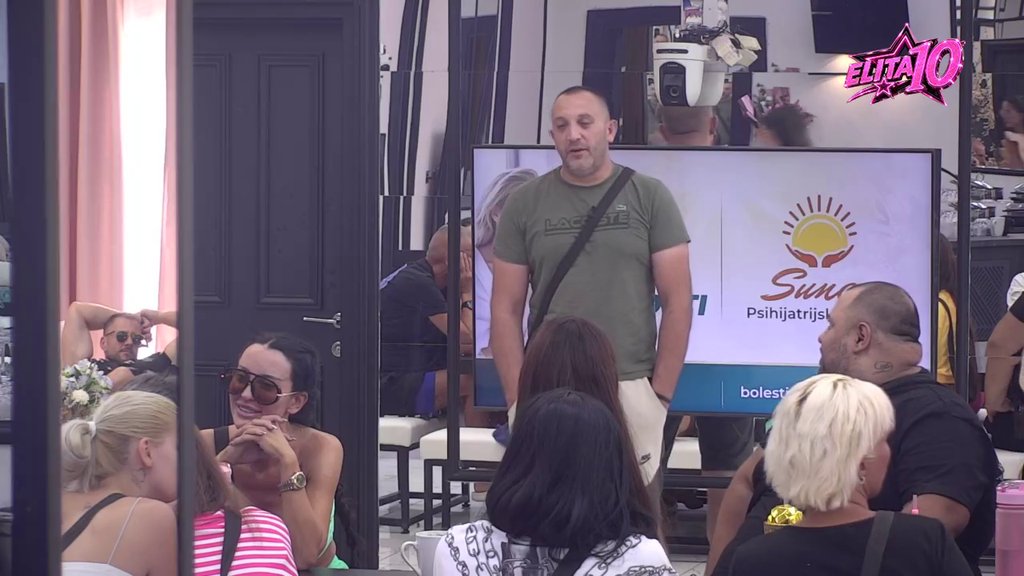 To je katastrofa: Sanju Grujić šokirala priča Stojinog sina, pa žestoko prozivala poznatu pevačicu! (VIDEO)