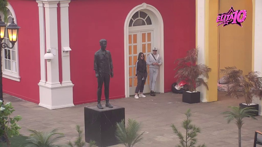 Pukao klan iz Kikinde! Podžapali se Ema i Leon, ona ga oduvala: Kad mi je bilo loše, tebe NIJE BILO (VIDEO)