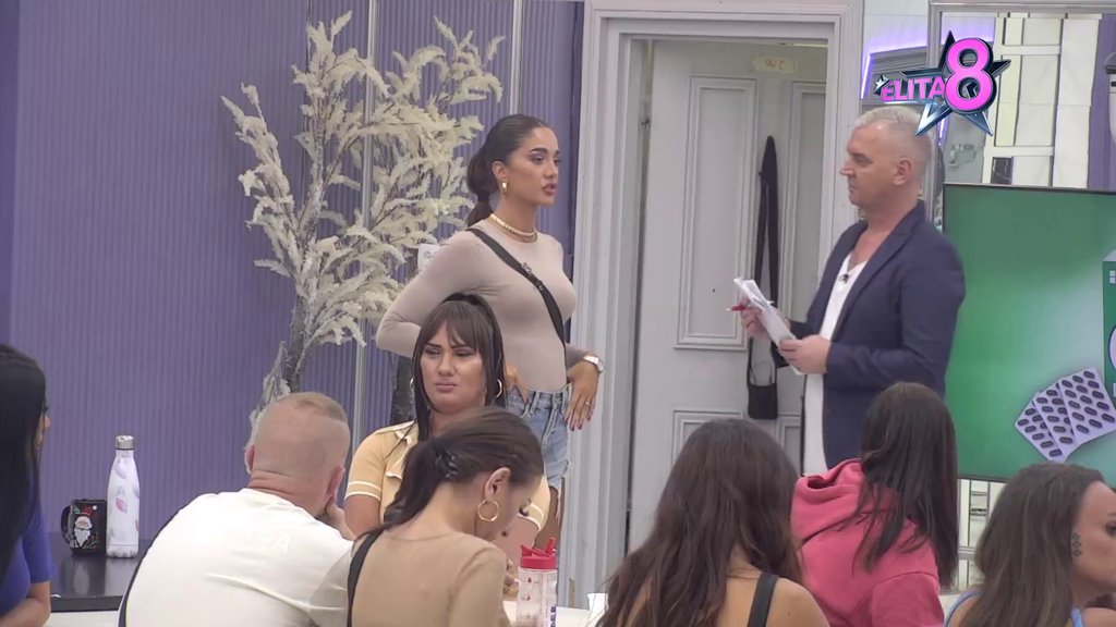 Karić matirao Anđelu: Ona pokušala da hakuška kuću da napade Sofi, Stefan pomenuo Mateju i izazvao lavinu prozivki! (VIDEO)