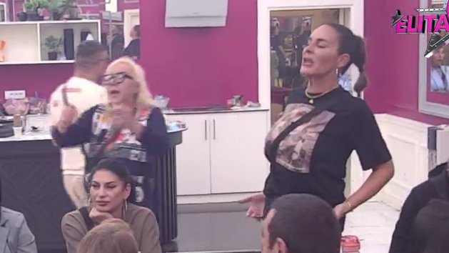 Dr*ljo pijana, nemaš nikoga u životu: Babejićka reži na Kačavendu zbog sukoba sa Zoricom, ne štedi reči na Milenin račun (FOTO)