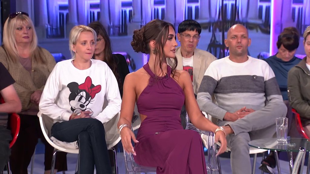 Uroš Stanić rešeta bez milosti: Sofiju stavio na stub srama i brutalno je izvređao, ona najavila tužbe! (VIDEO)