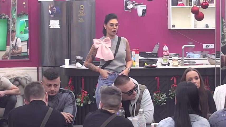 Prekinula ćutnju: Kačavenda sasula gorku istinu Alibabi u lice, posle ovih reči više ništa neće biti isto! (VIDEO)