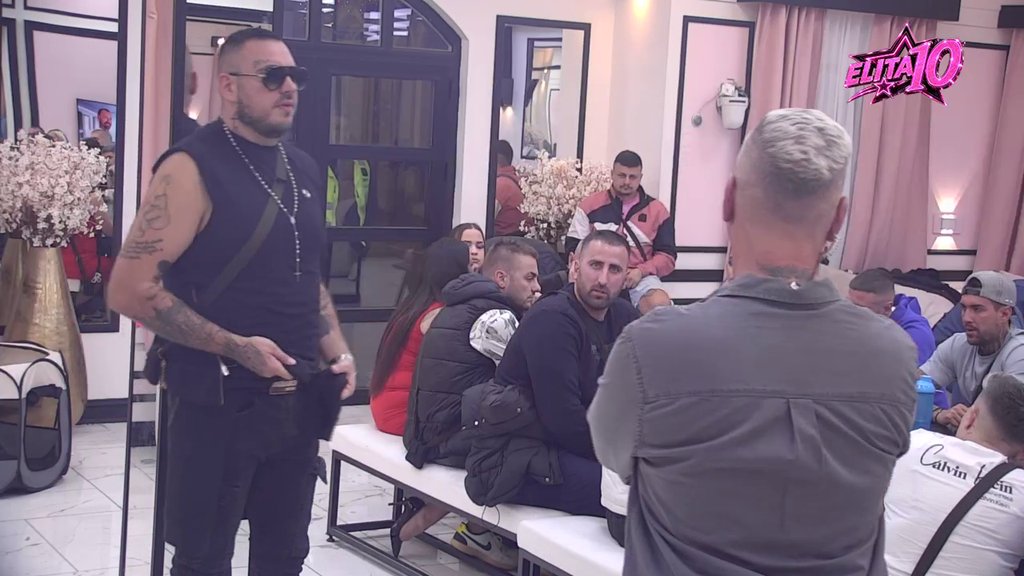 Presekla za zauvek ili ipak nije?! Aneli otkrila da neće dozvoliti da je Car izbacuje iz rehaba kao đubre (VIDEO)