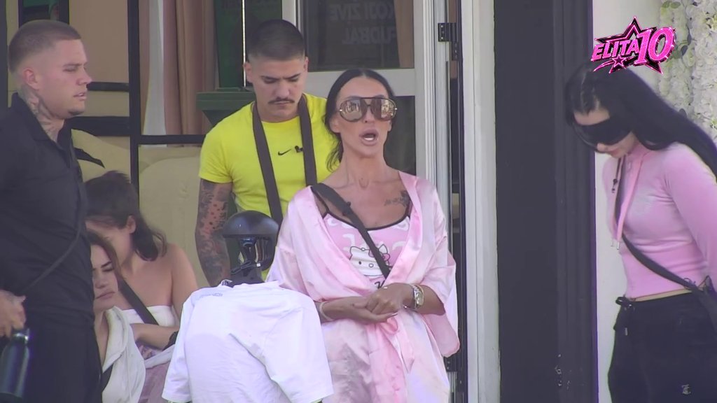 To su ljigavci: Poršelina ne može očima da gleda družinu Pere Kvržice, spremna da ih uništi!