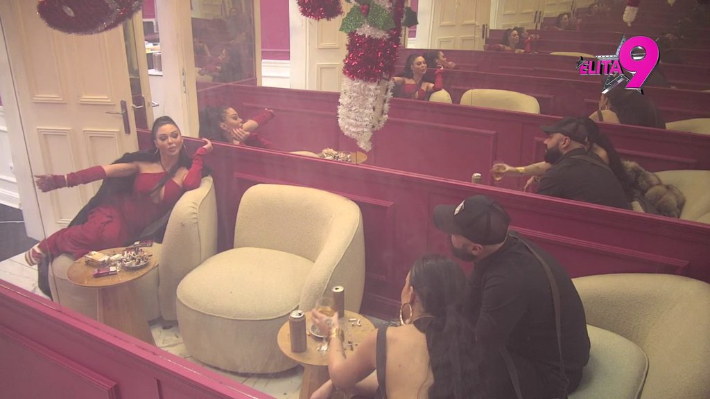 Ne može da joj odoli: Luka jedva dočekao da priča sa Majom, Anita mu pala u drugi plan! (VIDEO)