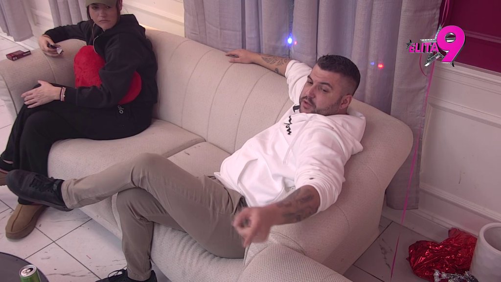 Ti si monstrum koji je ponizio ćerku zbog Maje: Alibaba pokušao da reši problem s Aneli oko Nore, ona želi samo sud! (VIDEO)