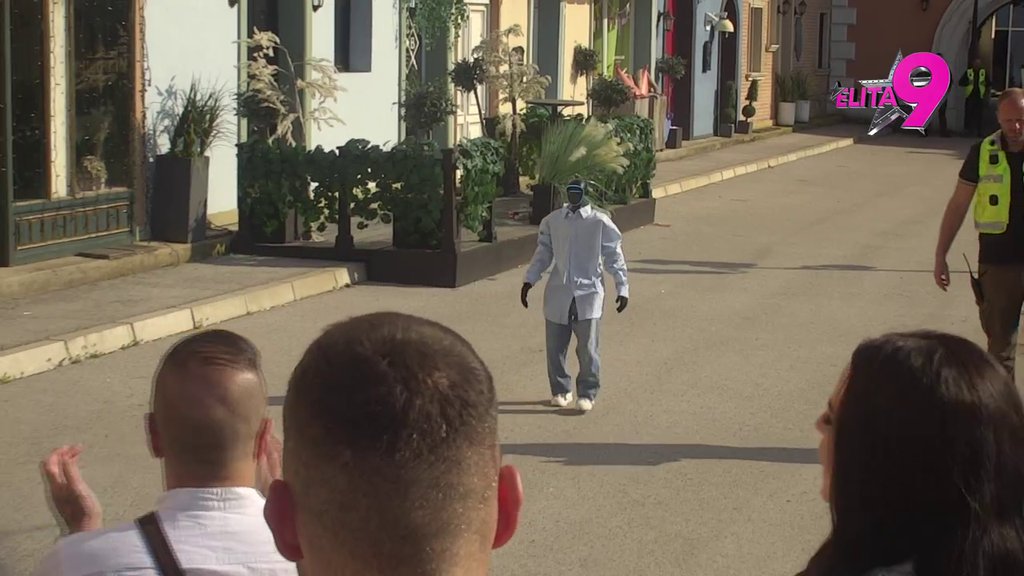 Toša priredio Janjušu specijalno iznenađenje: Obučeni kao braća blizanci, stigao i poklon, a tek da čujete rime! HIT (VIDEO)