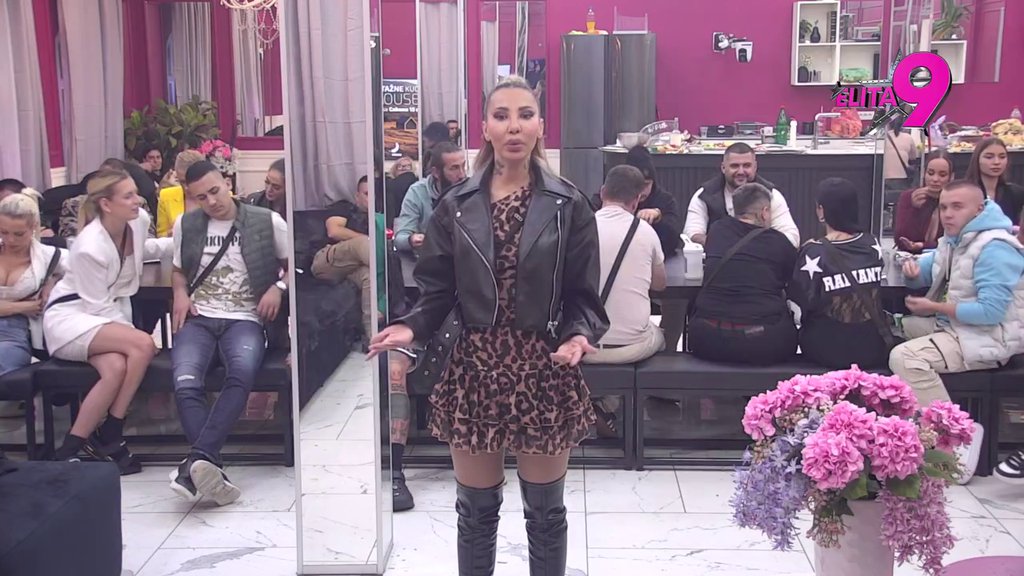 Zamolila sam ga da reši te papire, jer Nora nije otišla na sistematski tri godine: Aneli progovorila o odnosu sa Asminom i njihovom procvatu posle dve godine, pa priznala: Nije bio iskren prema Staniji (VIDEO)