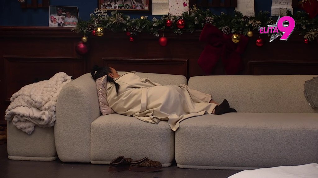 SUZA SUZU SUSTIŽE! Anita skoz očajna, propala joj mesečnica sa Lukom, ne može da obuzda emocije! (VIDEO)