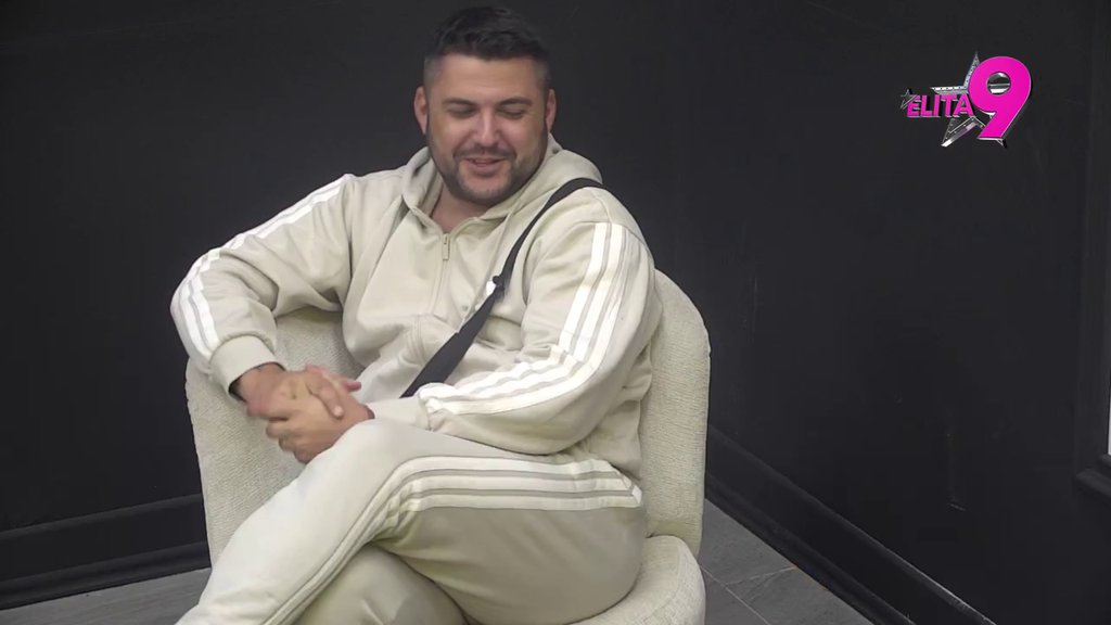 Zaboravio da se kleo u ljubav prema Staniji! Alibaba više ne bira ni reči, ni sredstva da uništi bivšu devojku i njen brend, zbog Maje postao spreman na sve (VIDEO)