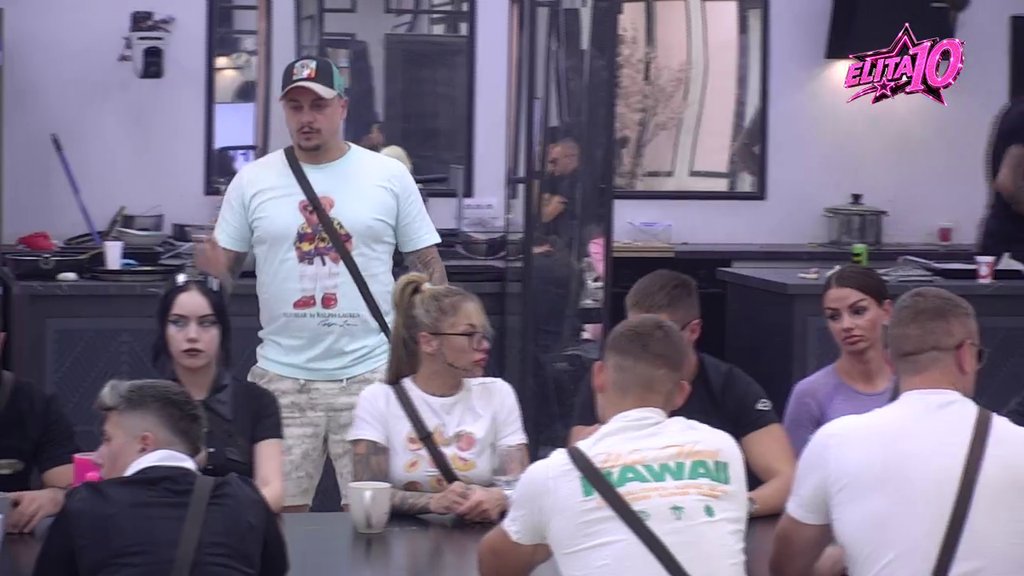 Stavio je na visoko mesto: Mateja svrstao Anđelu među najlukavije takmičare, pa otkrio zbog čega je bivšoj udelio takav epitet! (VIDEO)