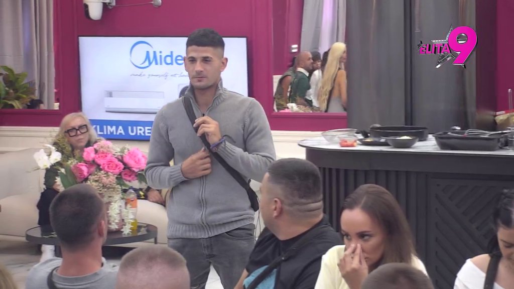 TOTALNI PREOKRET! Miladin otkrio da se Viktoru sviđa Anastasija Brčić, Dejan Ketić izrazio razočaranje pa mu vratio milo za drago: Znaš da mi se sviđa, ti si se baš za nju zakačio! (VIDEO)