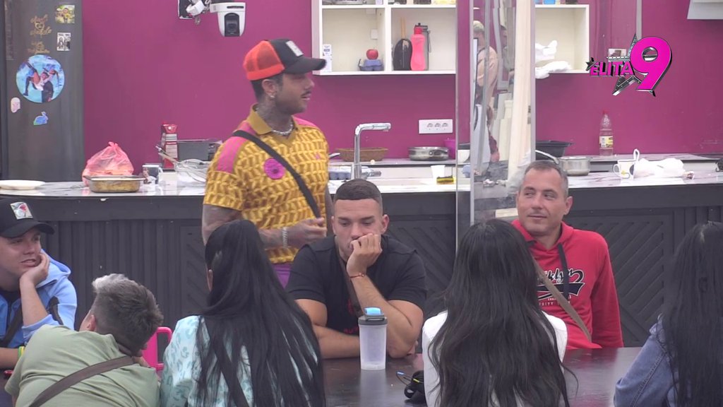 Došla si da nama skidaš maske, a skinula si sebi: Luka ispljuvao Staniju kao niko, jedva dočekao da je urniše! (VIDEO)