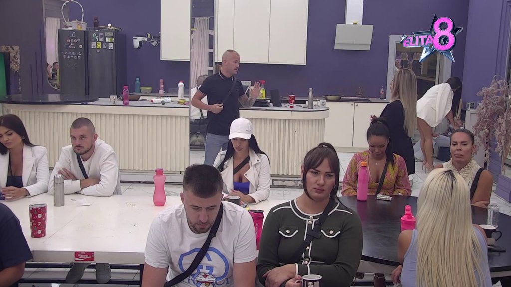 Stefani i Munja se prepucavaju preko deteta: Matora priznala da ne veruje Dragani, pa oprala svoju prošlost!(VIDEO)