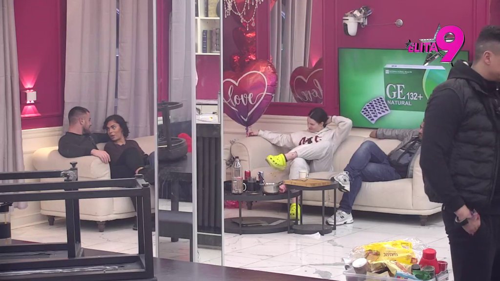 ŠALE SU TI GLUPAVE, GLUMIŠ LUDILO: Viktor ponovo razbesneo Minu, ona mu stavila do znanja da je prešao sve granice! (VIDEO)