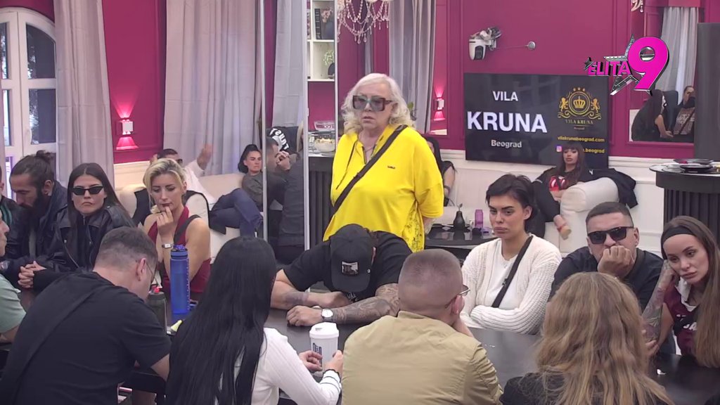 Ne prestaje da šokira: Maja žestoko zamerila Janjušu poniženja, pa ponovo spustila loptu sa Urošem! (VIDEO)
