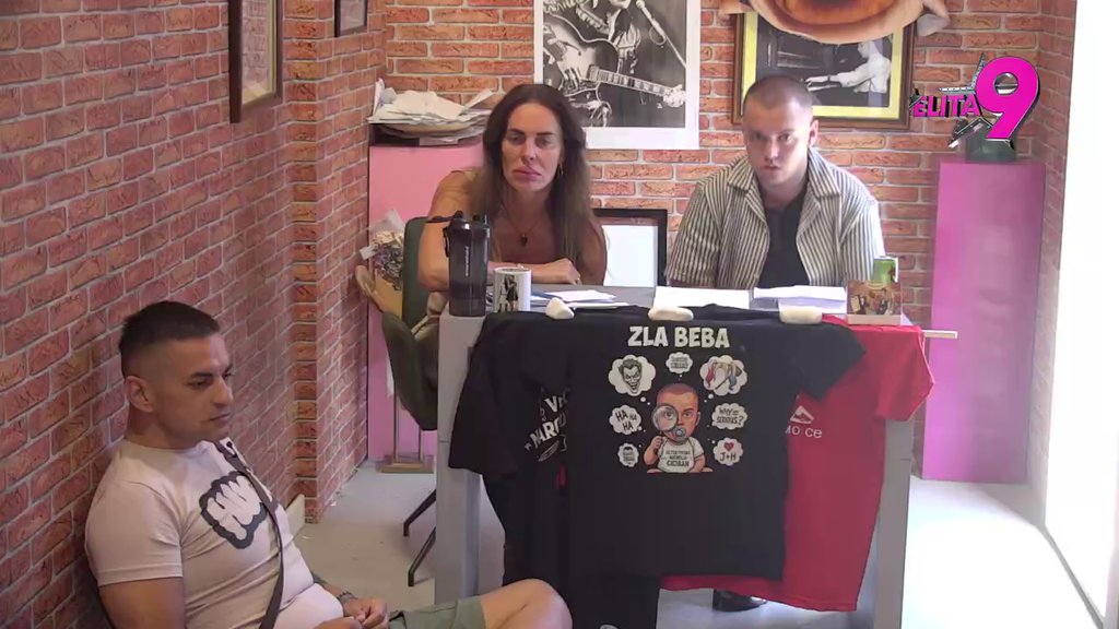 Odjednom se setila fotografija sa Danetom! Sofija saterana u ćošak, izmislila novu verziju priče o vereniku (70)! Terza slepo veruje u sve njene laži! (VIDEO)