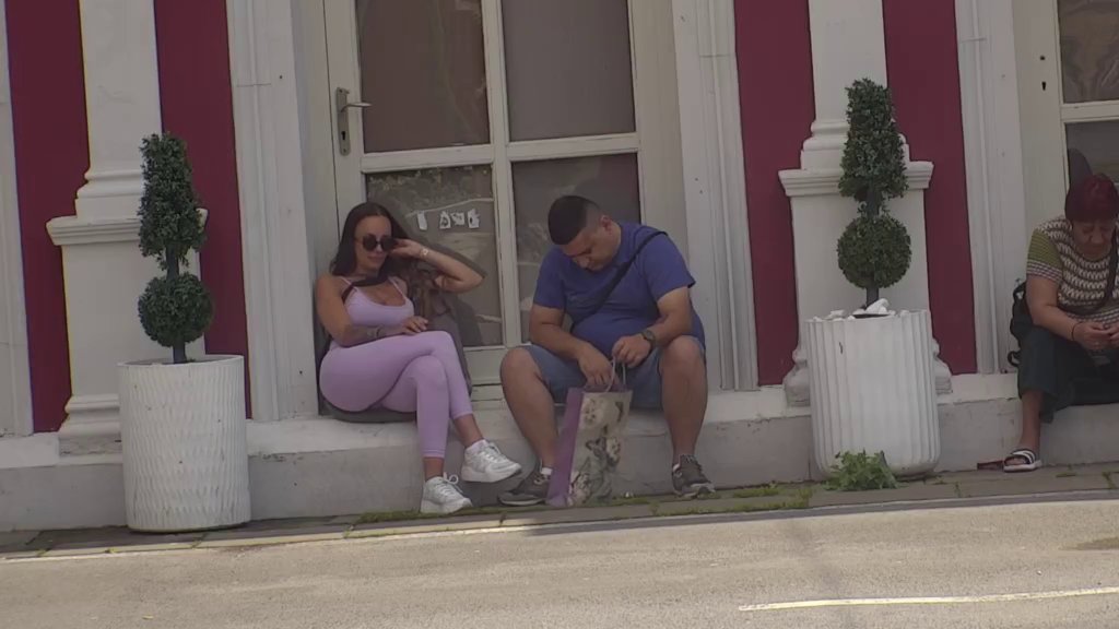 Ne pronalaze zajednički jezik: Bebicu i Teodoru od ranog jutra savladali novi problemi, ostali bez rešenja! (VIDEO)