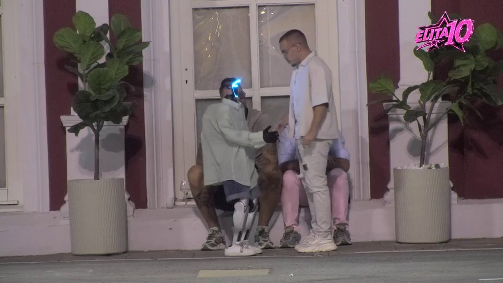 Sladi se na sav glas: Janjuš pomno sluša detalje svađe Đukića i Aneli, Dača obelodanio sve! (VIDEO)