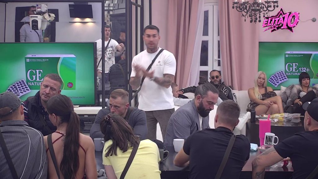 ON JE BALVAN: Jakšićka zapenila zbog pitanja o Tošiću, on joj stavio do znanja šta je izgubila (VIDEO)