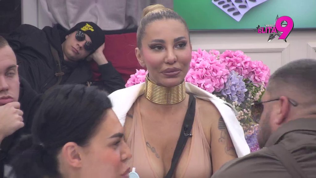 Vaško, smrdljušo, odmah bukiraj dve tablete za dan posle: Kačavenda vinula Asmina u nebesa, pa obrisala patos s Aneli Ahmić (VIDEO)