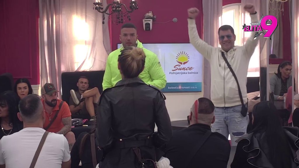 Raspali se na proste činioce: Prijateljstvo Anđela i Aneli totalno ugašeno, posle ovih reči nema nazad! (VIDEO)