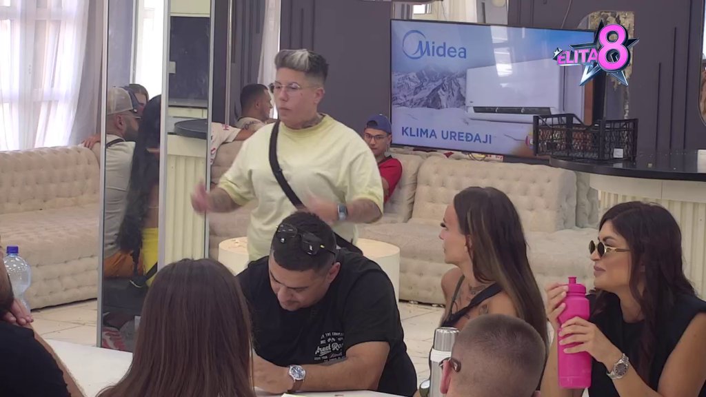 Šok na samom početku: Sofija potkačila Karića i Luku zbog Terze, a onda je Sofi URNISALA Daču (VIDEO)
