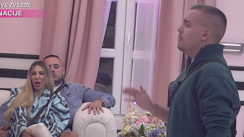 Uveren da se sprema zatišje pred buru: Dača veruje da će se harmonija Aneli i Cara uskoro narušiti kao kula od karata, opljuvao im sočno odnos! (VIDEO)