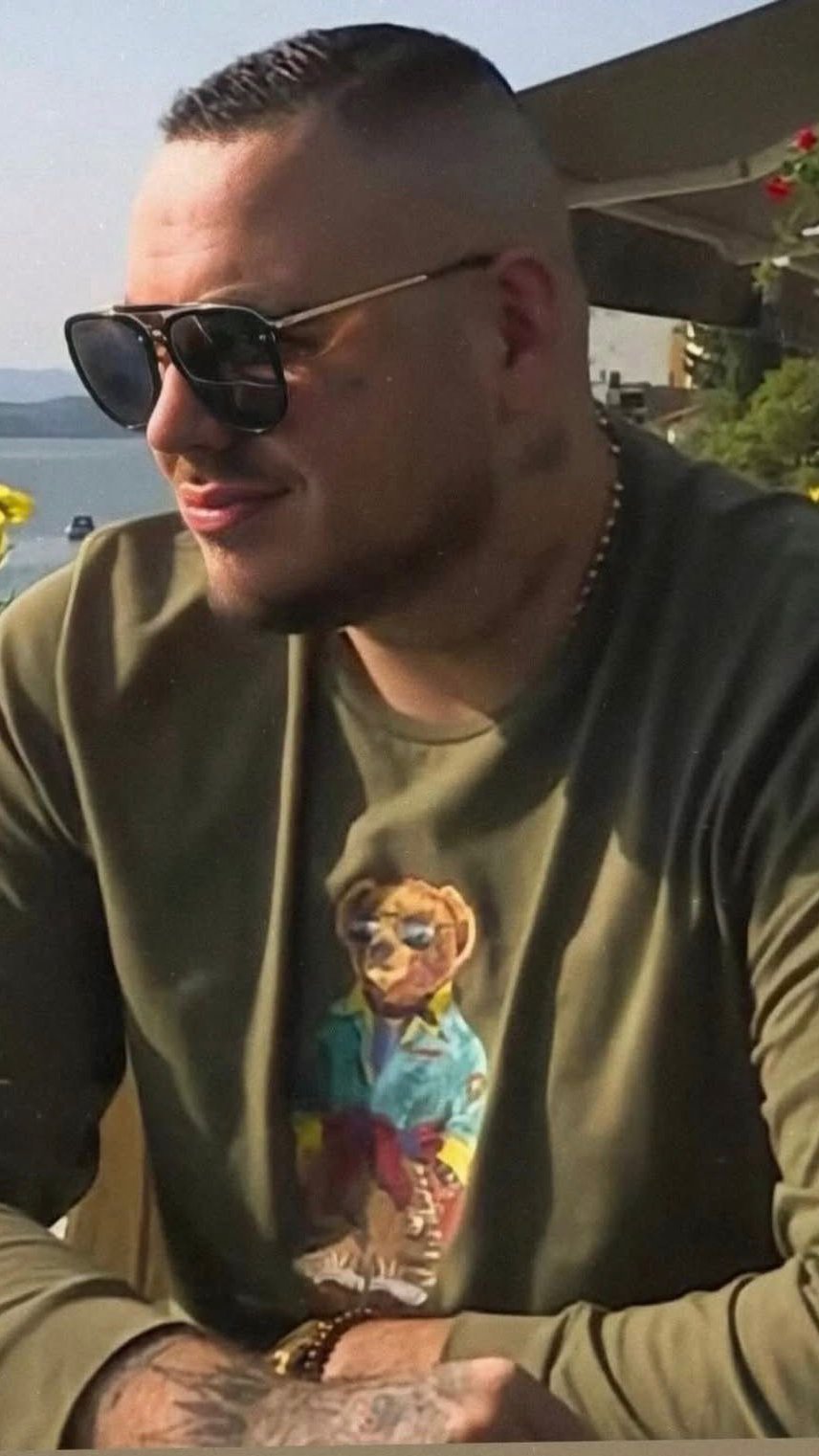 Ona mi je bila SIGURNA KOMBINACIJA u mojim pijanim stanjima! Filip Car neće da čuje za Maju Marinković: Zaključana su joj i vrata i prozori, stavljena BRAVA I KATANAC!