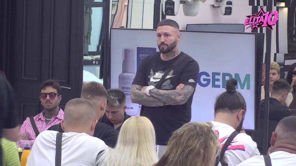 Upetljao se i rastavio nas je: Aneli doživela nervni slom! Saznala šta joj je Đukić uradio iza leđa, pa napravila karambol! (VIDEO)