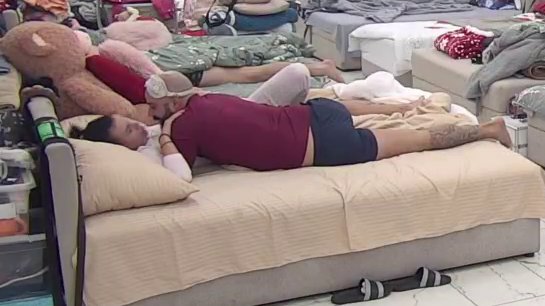 Poludela: Luka uspeo da dovede Anitu do nervnog sloma, ona mu zapretila udarcem! (VIDEO)