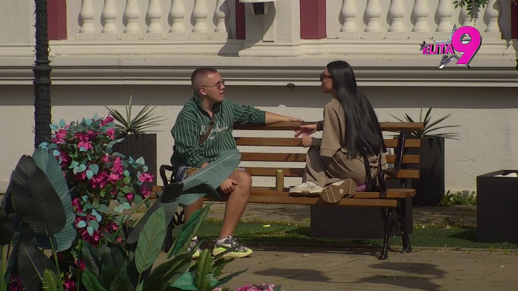 Ona je slaba na njega, ali je iskrena! Dača i Maja detaljno analizirali Asmina i Aneli, shvatili da Ahmićka DO SRŽI VOLI Durdžića! (VIDEO)