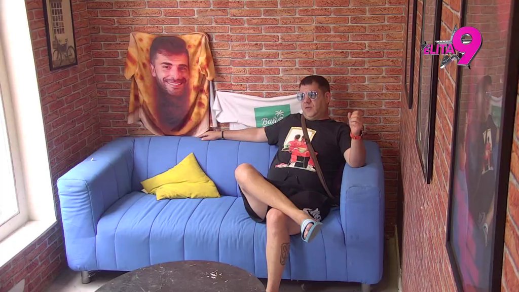 Primećujem kod nje zamor materijala! Marinković opleo po Staniji, udario na njen imidž: Lako je da uživaš u staroj slavi u četiri zida (VIDEO)