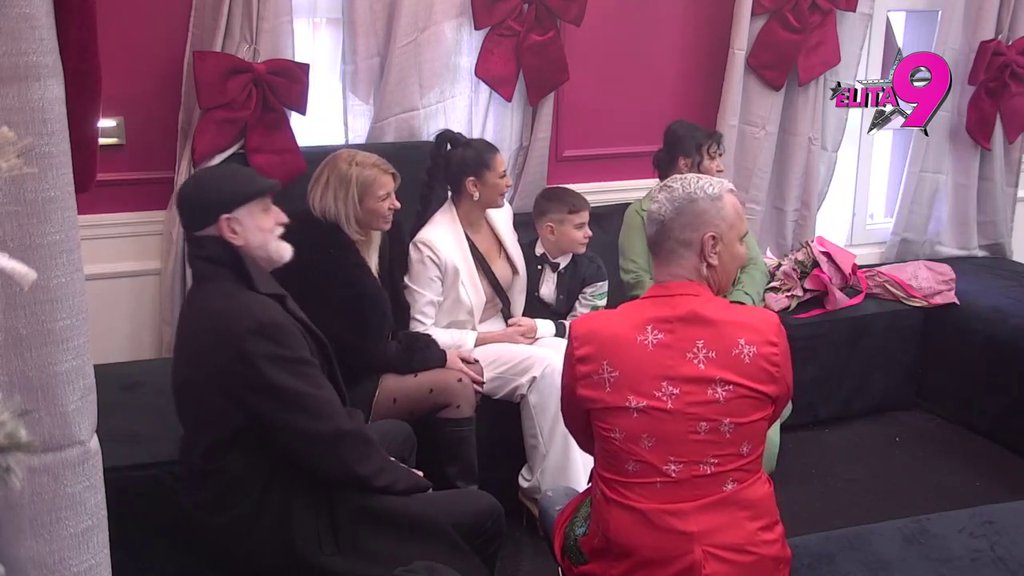 REKLA SVOJE! Mama Aleksandre Jakšić  OVIM pokazala da prihvata Janjuša kao POTENCIJALNOG ZETA! (VIDEO)