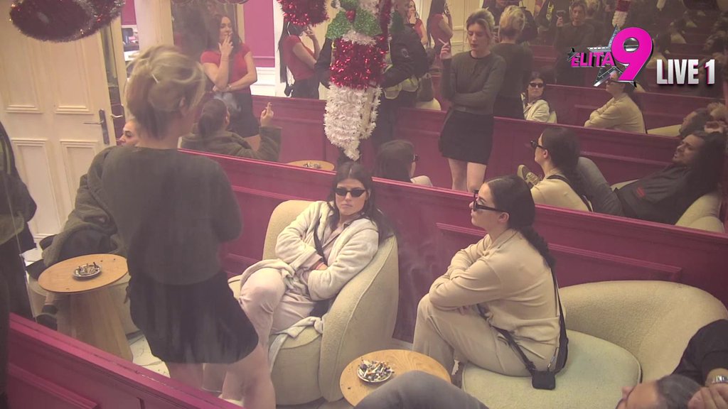 K*rva te okotila, smeće jedno: Bukti žestok rat Sunčice i Anastasije, pljušte prozivke na sve strane! (VIDEO)