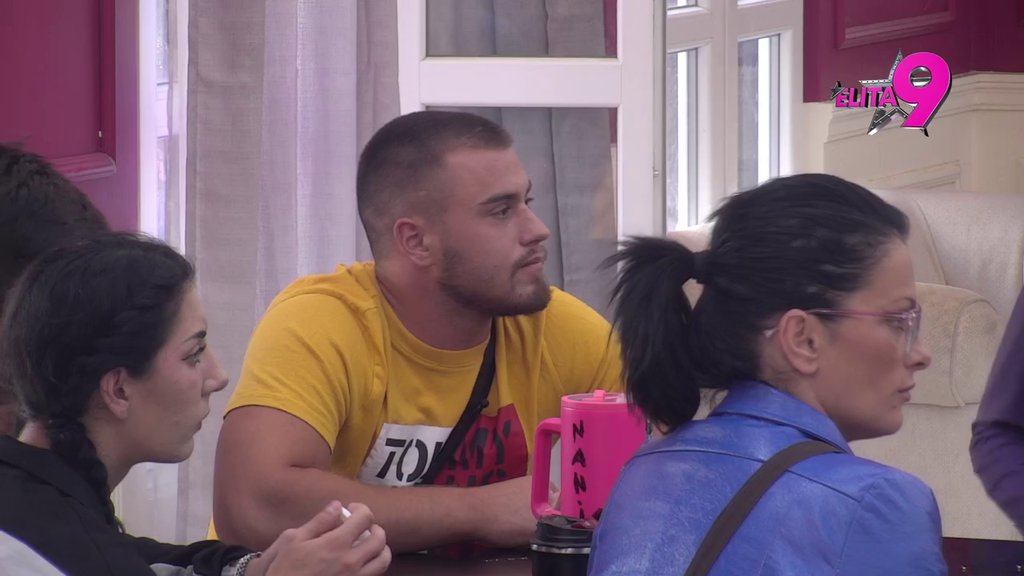 Oni su joj namestili aferu: Luka i Anita postali glavni savetnici Mine i Viktora, sve optužbe i prozivke pale u vodu! (VIDEO)
