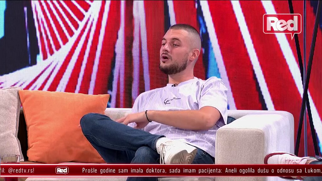 POSLE ŽUTOG SLEDI CRVENI KARTON?! Gruja pozeleneo zbog zbližavanje Mimas i Peje, evo koga krivi, DEVOJKU ILI DRUGA! (VIDEO)