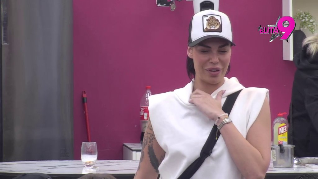 MISLILA SI SAMO O SVOJOJ POPULARNOSTI: Dača istakao da lako druge uvali u problem kako bi sebe uzdigla, pa se se osvrnuo na Luku: PREŠAO SI JOJ PREKO SVEGA! (VIDEO)