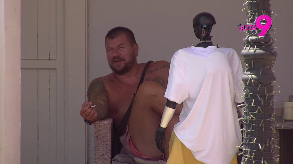 Vreme ti je da skineš nevinost! Janjuš počeo da proziva Daču, on mu uzvratio duplom merom: Ti pre Kačavendi nisi znao... (VIDEO)
