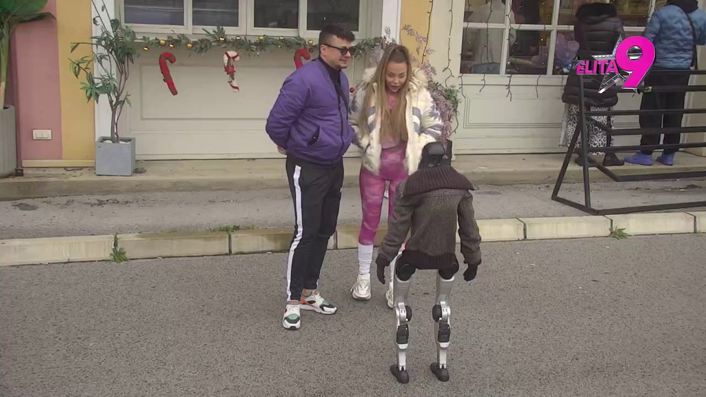 RAZVEZALI JEZIK: Sofija i Terza otkrili Toši da Aneli strahuje da će postati deo Lukine PROŠLOSTI! (VIDEO)