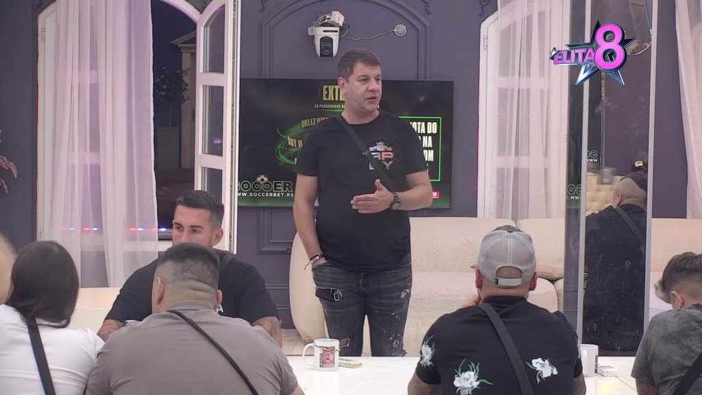 NOVI STEPEN MORBIDNOSTI! Ivan potkačio Luku, misli da se Baja LOŽI na Sandru i da je zato obasipa poklonima, Vujović odmah skočio (VIDEO)