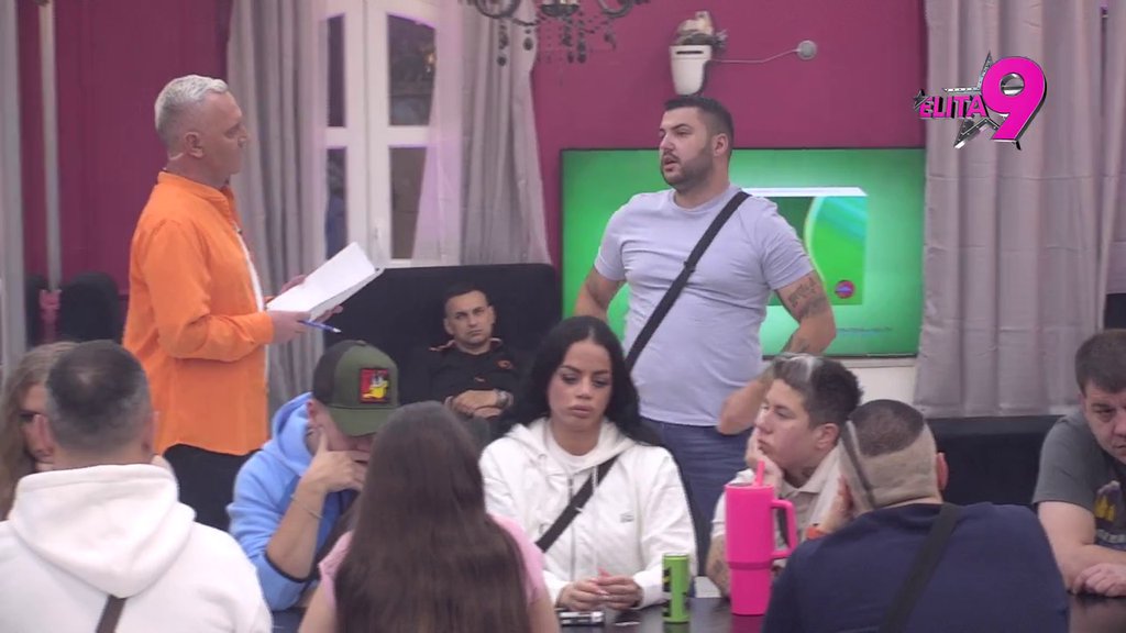 KO JE KOGA IZDAO?! Milena i Asmin u sukobu oko Maje Marinković, on joj ponovo udario na majčinstvo, ona ga vratila na fabrička: NISI VIDEO DETE TRI GODINE (VIDEO)