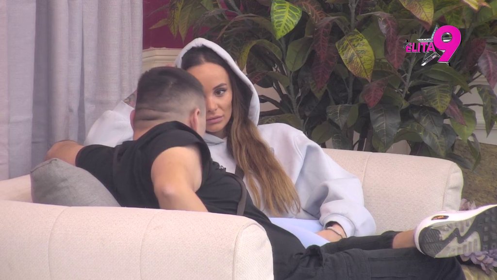 Raketa do leta: Teodora od muke postala fitnes instruktorka, ne krije da joj je Bebičino telo jezivo! (VIDEO)