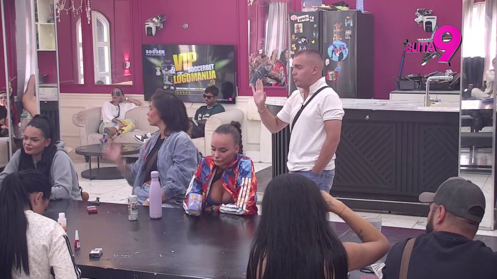 NIKO IH NIJE POŠTEDEO! Učesnici opleli po Mininom i Viktorovom odnosu, dotakli se Neriove prevare i prebacili krivicu na Hanu: Živeo je u sredini koja nije normalna! (VIDEO)