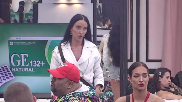 IZNELA SVE ŠTO JOJ JE NA DUŠI! Poršelina otkrila zbog čega je tužila Terzu pa mu dala novi nadimak (VIDEO)
