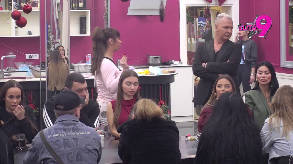 Krmači treba vepar da je oplodi kako treba: Maja i Miljana podivljale, čašćavaju se gnusnim uvredama! Asmin zakuvao čorbu kao nikad pre (VIDEO)