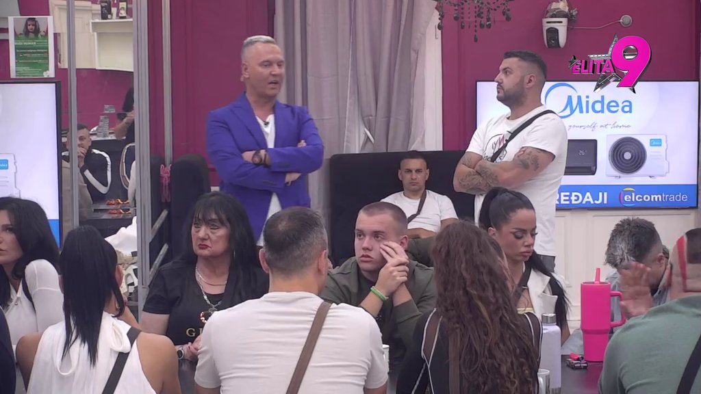 Trebalo je da imamo bebu, nisam to zaslužila: Aneli ne štedi Janjuša na rečima, Kačavenda i Jovana udružile žensku snagu (VIDEO)