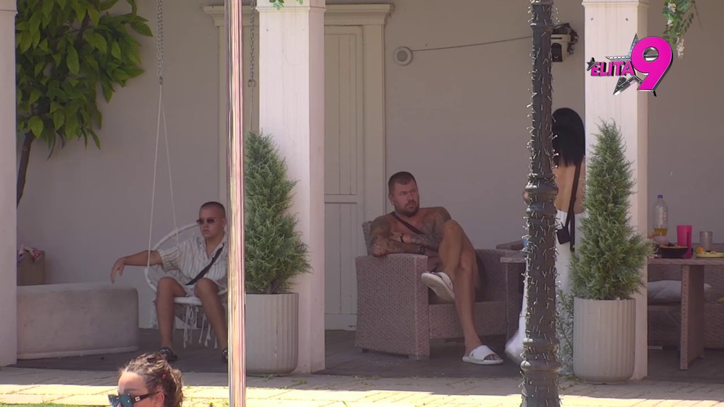 NIŠTA OD SVADBE! Janjuš i Vanja Živić zaratili kao nikad do sad, puče ljubav kao balon od sapunice! (VIDEO)