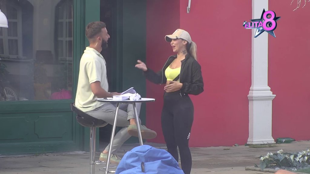 Probila led: Anđela otvorila kviz znanja, Aneli svojim odgovorima nasmejala sve! (VIDEO)