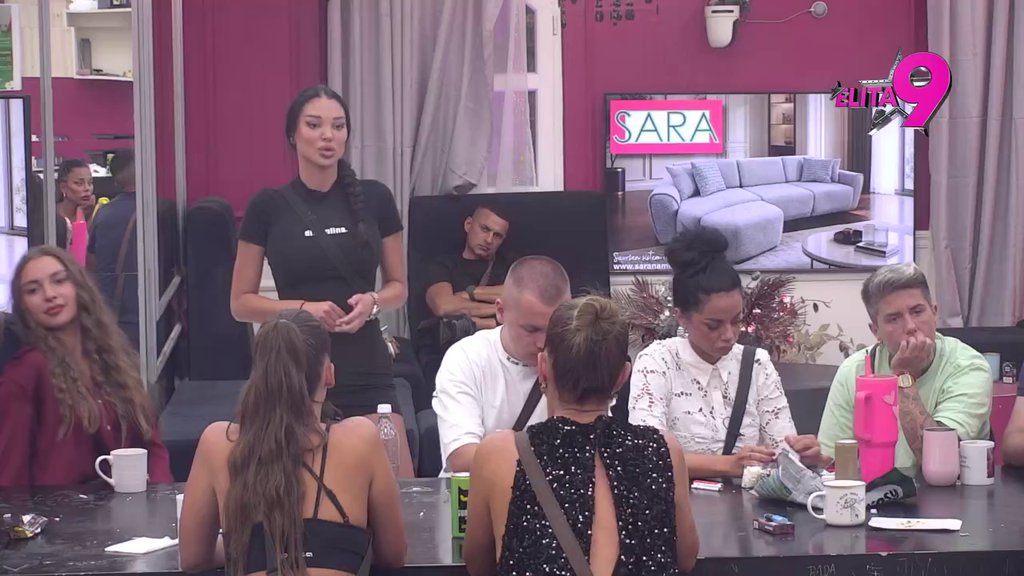 Rekla si mi da izdržim maraton, a ti si pukla odavno: Alibaba dočekao svojih pet minuta da unakazi Kačavendu, ona van sebe! (VIDEO)